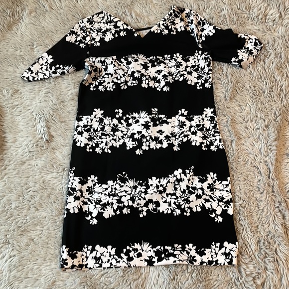 Banana Republic summer dress - Picture 3 of 4